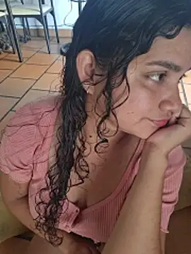 blerstefan1 online show from December 17, 2025, 6:36 pm