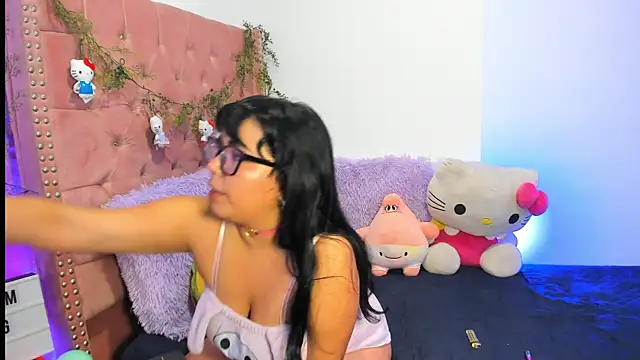 LillyCandy online show from June 6, 2026, 9:30 pm