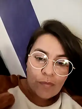 Ixchel Anaid online show from January 9, 2025, 5:13 am