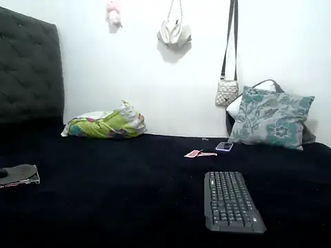 Snapshot of skynataly chatting on September 21, 2025, 9:38 pm skynataly online show from September 21, 2025, 9:38 pm