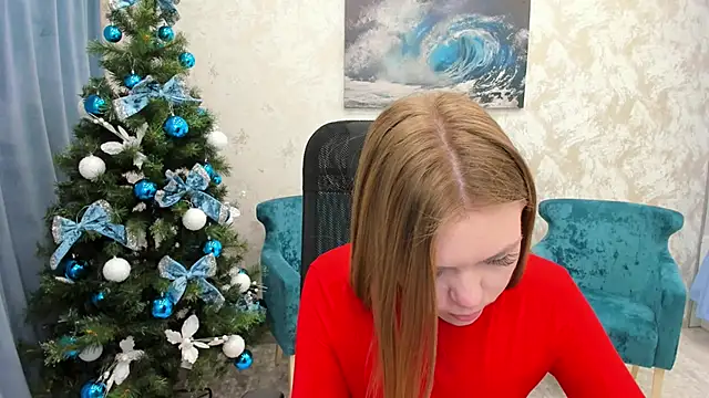 Strawberrye online show from December 10, 2024, 5:44 pm
