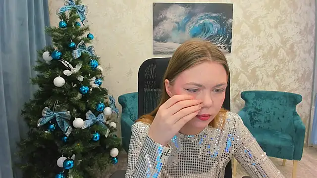 Strawberrye online show from December 27, 2024, 12:01 pm