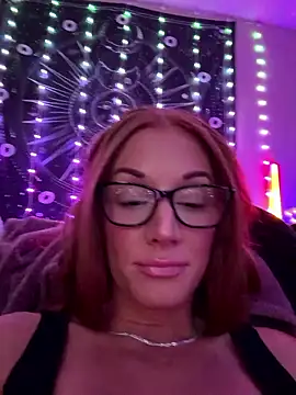 Lexi Star online show from August 3, 2026, 4:00 am