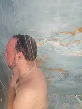 Snapshot of latinoflpr chatting on January 14, 2026, 12:05 am latinoflpr online show from January 14, 2026, 12:05 am