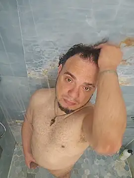 latinoflpr online show from March 23, 2026, 1:53 am