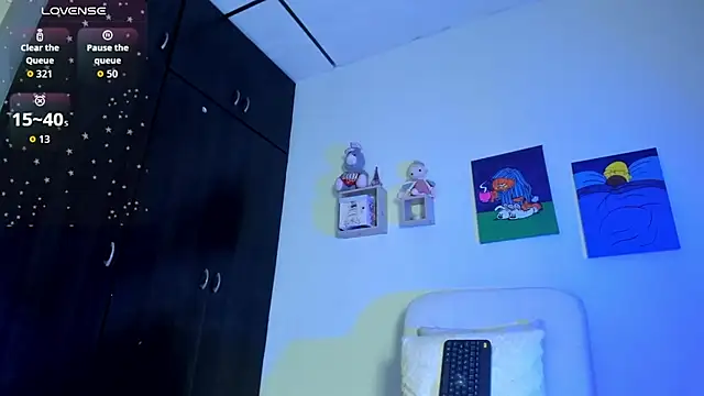 Snapshot of Lisvandr chatting on September 24, 2025, 9:18 pm Lisvandr online show from September 24, 2025, 9:18 pm