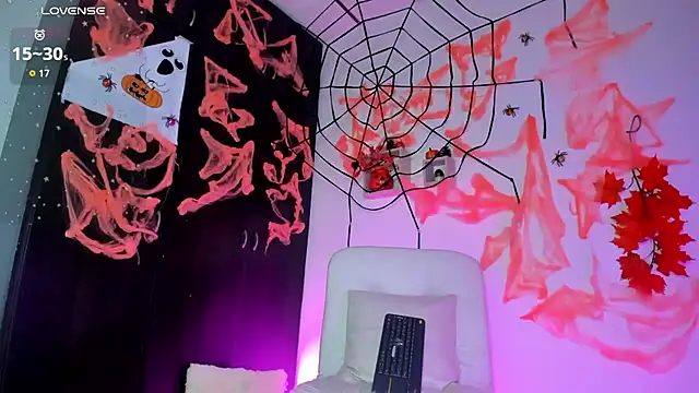 Snapshot of Lisvandr chatting on October 15, 2025, 4:07 pm Lisvandr online show from October 15, 2025, 4:07 pm