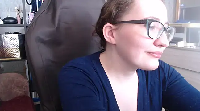 AnKey Rayah online show from March 7, 2025, 7:41 am