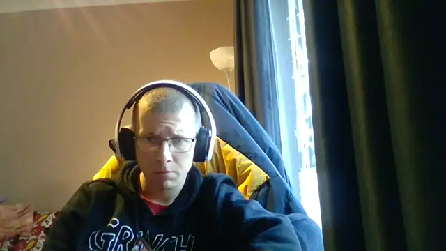 David250692 online show from December 15, 2025, 10:19 am