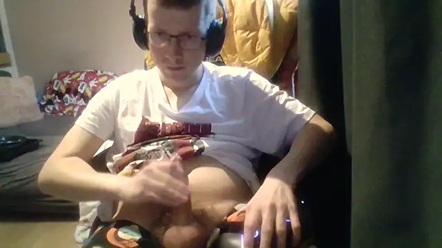 David250692 online show from March 10, 2026, 11:04 am