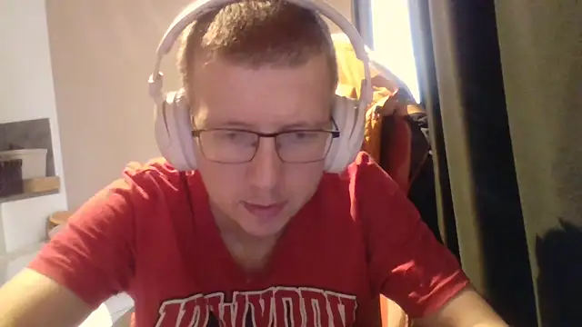 David250692 online show from March 13, 2026, 12:01 pm