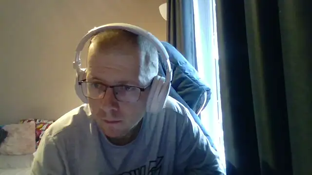 David250692 online show from March 27, 2026, 8:48 am