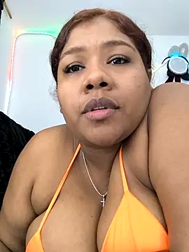 paola091 online show from December 4, 2025, 11:57 pm