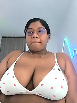 paola091 online show from April 14, 2026, 1:55 am