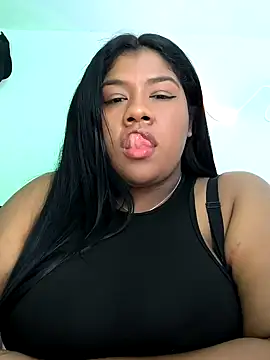paola091 online show from April 28, 2026, 2:27 am
