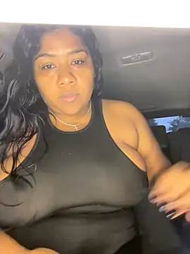 paola091 online show from June 8, 2026, 9:59 pm