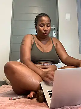 CurvyDesire1 online show from February 4, 2025, 9:28 am