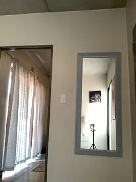 Snapshot of CurvyDesire1 chatting on October 13, 2025, 6:46 am CurvyDesire1 online show from October 13, 2025, 6:46 am