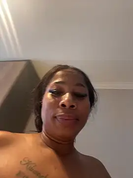 CurvyDesire1 online show from May 3, 2026, 2:34 pm