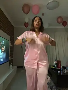 CurvyDesire1 online show from May 8, 2026, 9:09 pm