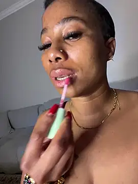 CurvyDesire1 online show from June 18, 2026, 11:31 pm
