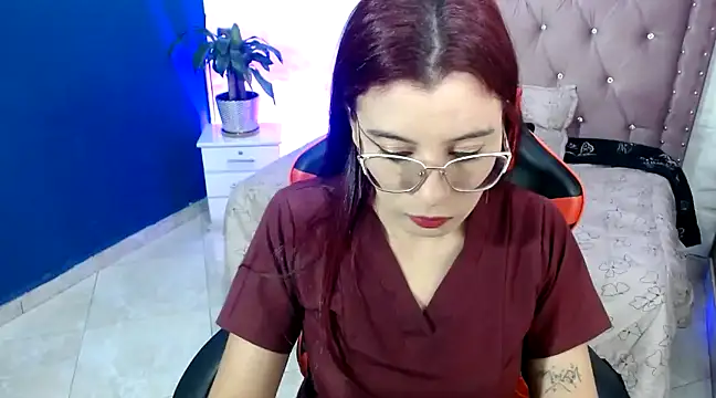 annyfischer online show from January 10, 2025, 1:53 am