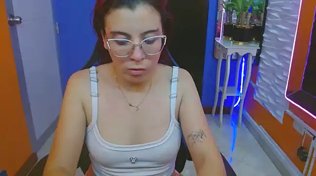annyfischer online show from March 18, 2025, 8:58 am
