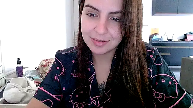 chelbyy online show from May 7, 2026, 12:32 pm