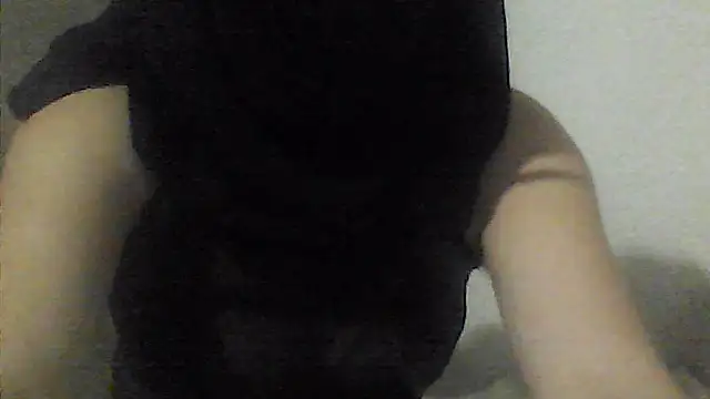 JunoVestanus online show from October 1, 2025, 1:33 am