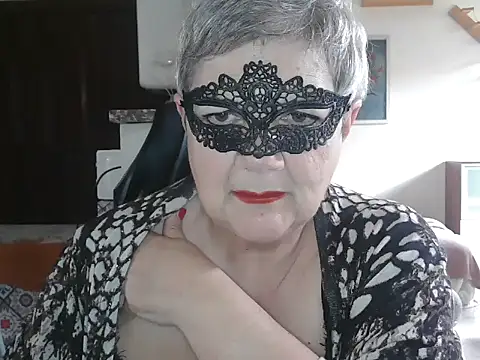 Snapshot of simona60 chatting on April 29, 2026, 1:26 pm simona60 online show from April 29, 2026, 1:26 pm