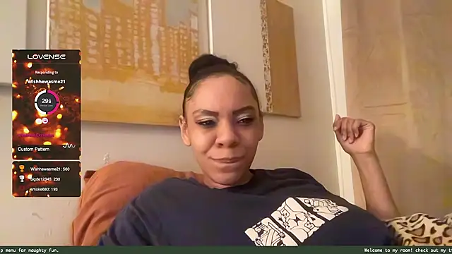 Snapshot of Sanaawest chatting on December 17, 2024, 1:27 pm Sanaawest online show from December 17, 2024, 1:27 pm