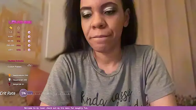 Snapshot of Sanaawest chatting on January 7, 2025, 5:54 am Sanaawest online show from January 7, 2025, 5:54 am