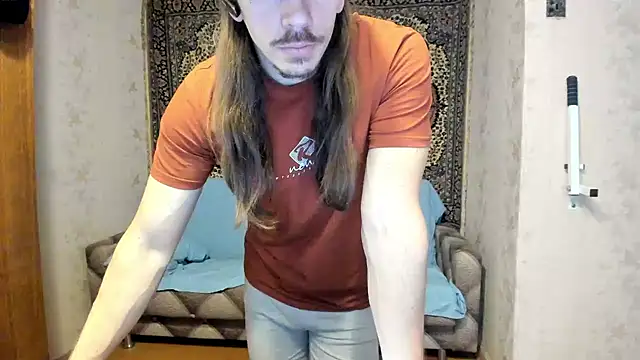 Marrymepls online show from January 12, 2025, 5:24 am