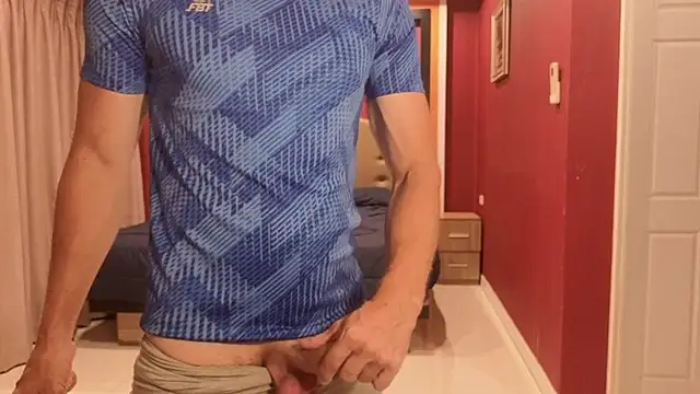 Marrymepls online show from July 9, 2026, 2:32 pm