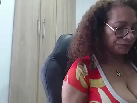 BustyMilf  online show from January 15, 2025, 4:32 pm