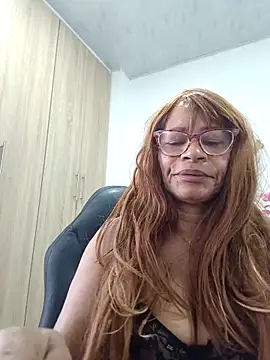 BustyMilf  online show from May 6, 2026, 12:43 pm