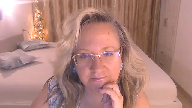 Raisshy online show from June 18, 2026, 10:19 am