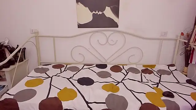 Snapshot of jessystarr chatting on October 2, 2025, 2:57 pm jessystarr online show from October 2, 2025, 2:57 pm