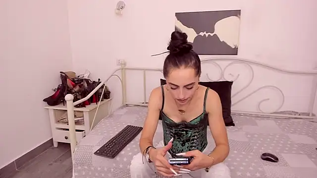 Snapshot of jessystarr chatting on October 19, 2025, 11:44 am jessystarr online show from October 19, 2025, 11:44 am