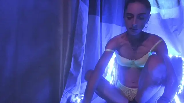 Snapshot of jessystarr chatting on October 21, 2025, 3:13 pm jessystarr online show from October 21, 2025, 3:13 pm