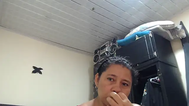 adrixxx38 online show from June 10, 2026, 8:41 pm