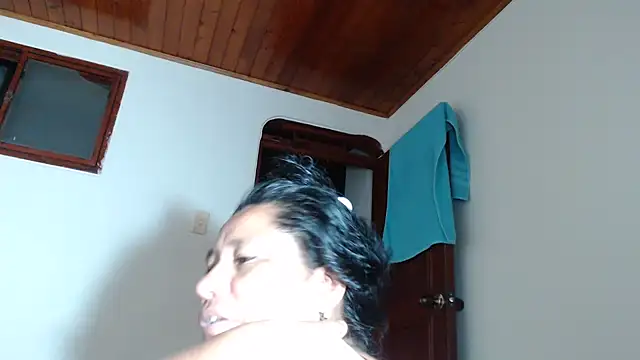 adrixxx38 online show from June 14, 2026, 6:26 am