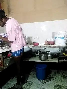 Benhtenblak online show from March 3, 2025, 1:20 pm