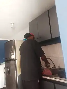 Benhtenblak online show from September 8, 2025, 6:07 pm