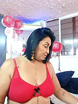 Snapshot of zullyxhot chatting on September 17, 2025, 9:49 pm zullyxhot online show from September 17, 2025, 9:49 pm