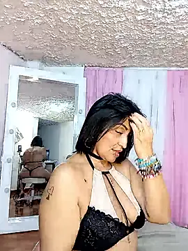 zullyxhot online show from February 7, 2026, 10:13 pm