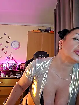 Hotangel75 online show from February 5, 2026, 5:50 pm