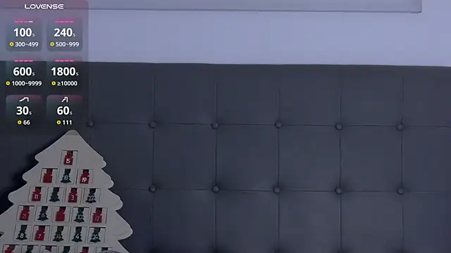 Snapshot of Clara-xoxo chatting on December 15, 2025, 1:48 pm Clara-xoxo online show from December 15, 2025, 1:48 pm