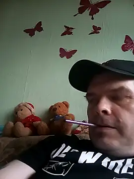 maiki7778 online show from February 11, 2026, 3:39 pm