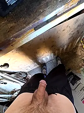 Snapshot of bighornycockup chatting on October 13, 2025, 3:50 am bighornycockup online show from October 13, 2025, 3:50 am